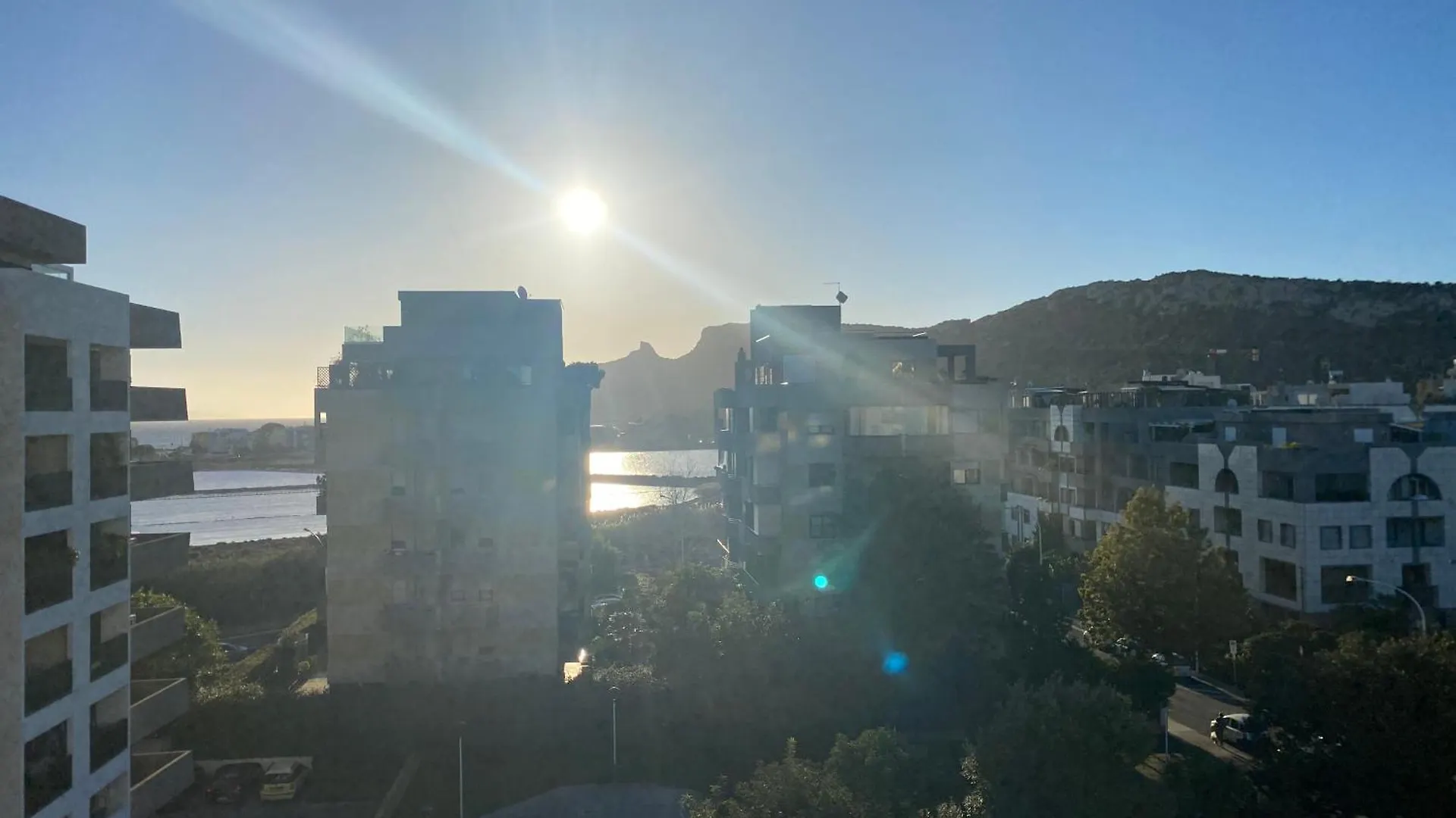 Med Vista Apartment カリアリ