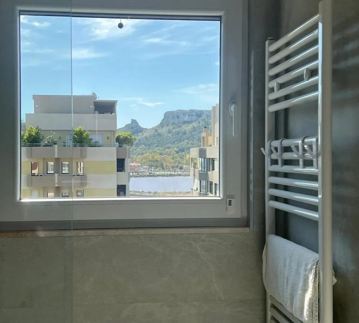 Med Vista Apartment カリアリ