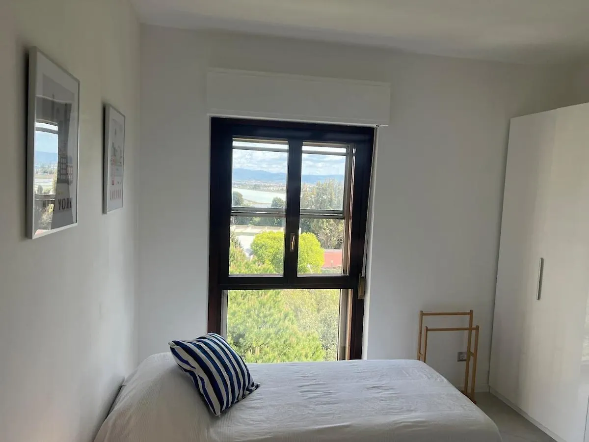Med Vista Apartment カリアリ